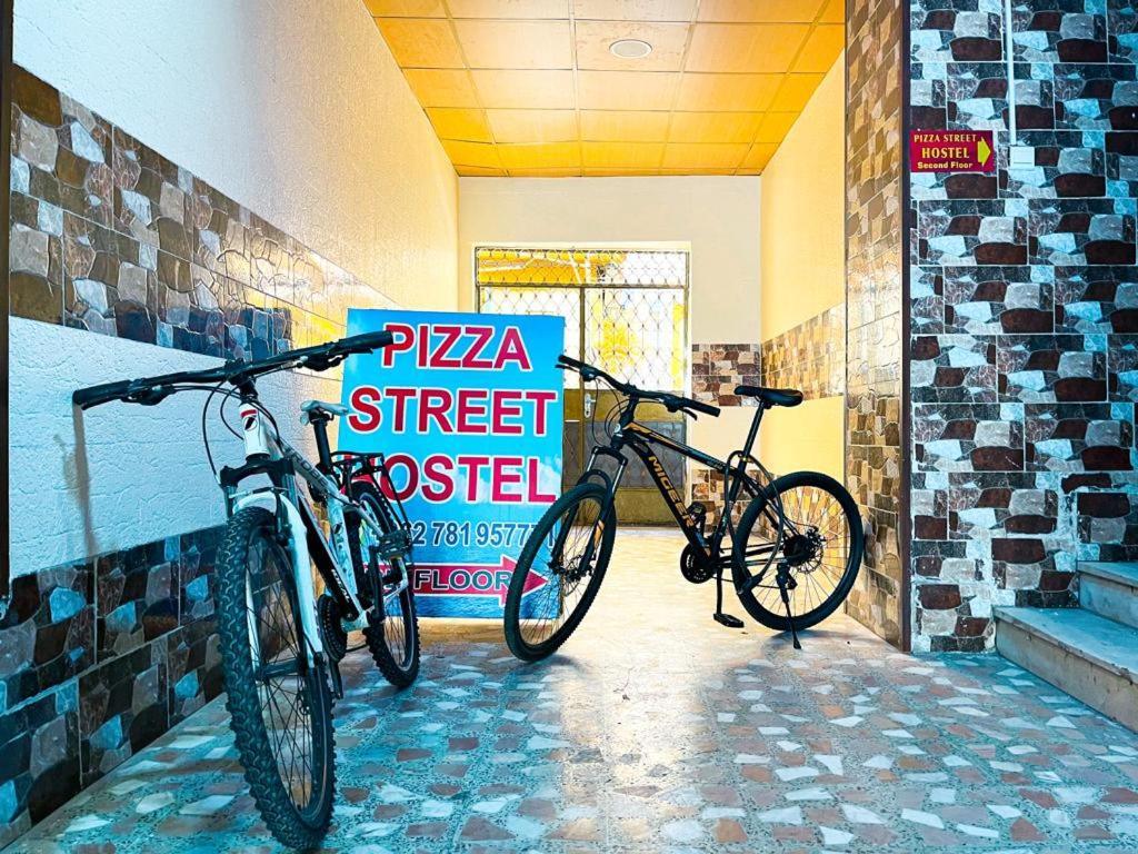Pizza Street Hostel Акаба Екстер'єр фото