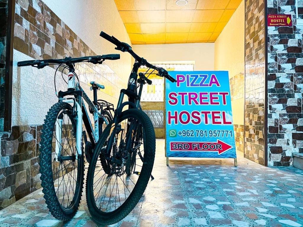 Pizza Street Hostel Акаба Екстер'єр фото